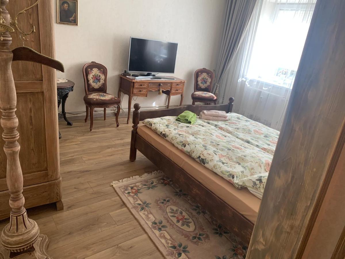 Biržai Arbatines Apartamentai מראה חיצוני תמונה