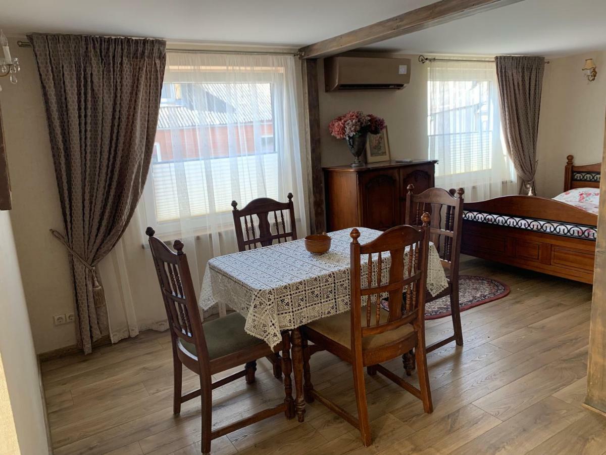Biržai Arbatines Apartamentai מראה חיצוני תמונה